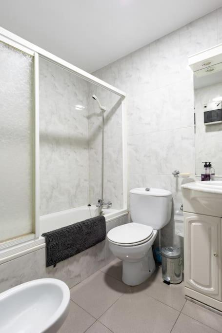 Piso Moderno Completo 2 Apartment